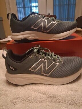 New Balance Men's Green-Gray Athletic Running Shoes. New Balance Fresh Foam 460